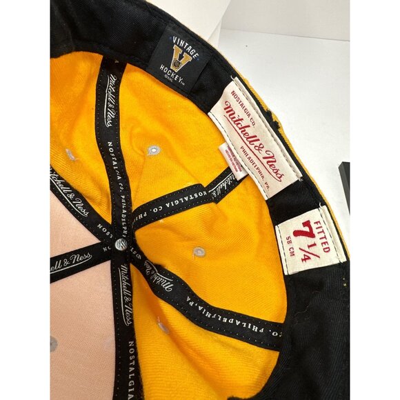 Vintage Mitchell & Ness Boston Bruins 7 1/4 Fitted Hat Gold Black Wool - Picture 4 of 9
